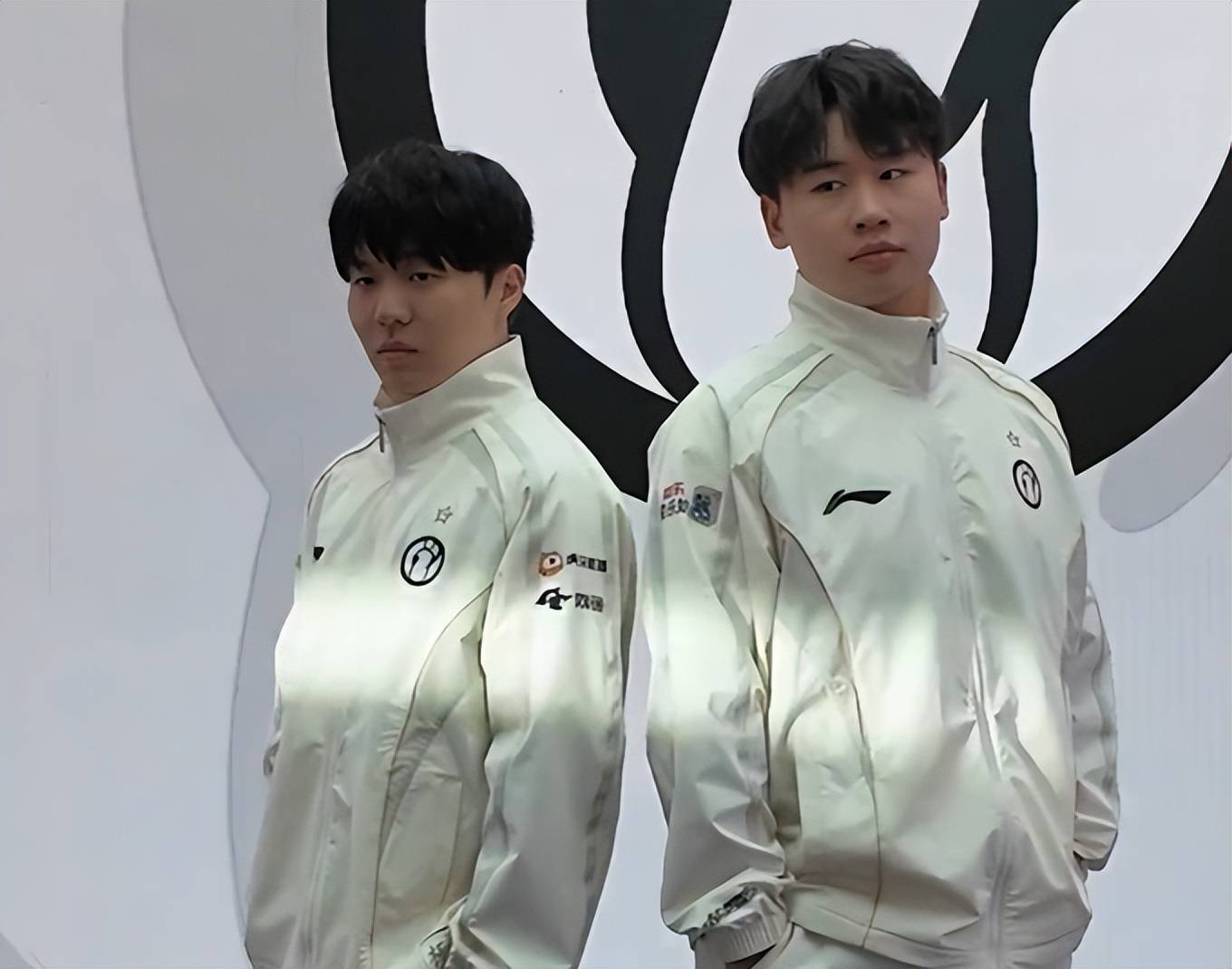 mk直播太狠了！风云突变布鲁克林篮网赛后遗憾出局Rookie在C9比赛中状态火爆，今夜拜仁慕尼黑备战欧联的简单介绍